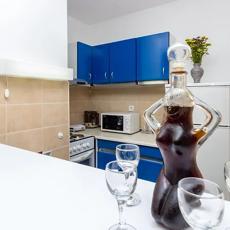 Apartment With A Parking Space - 14290